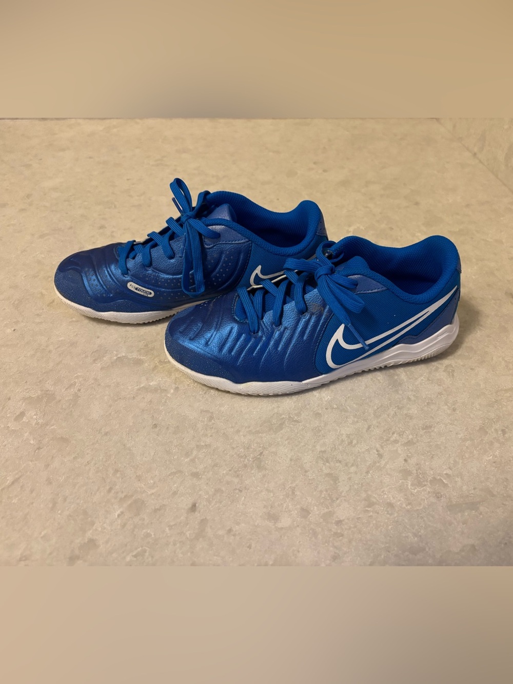 Nike Kids indoor soccer turf shoes, EUC, size 3.5
